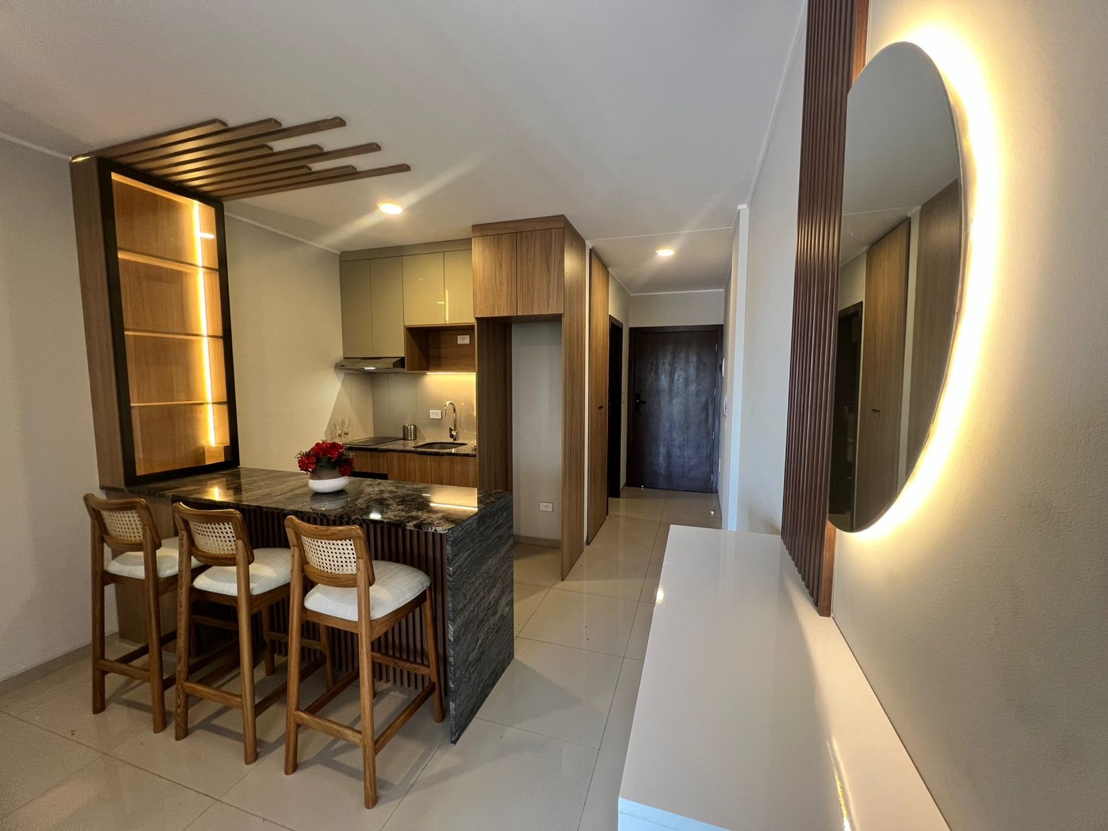 Departamento en Entre 6to y 7mo anillo Norte en Santa Cruz de la Sierra 1 dormitorios 1 baños 1 parqueos Foto 2