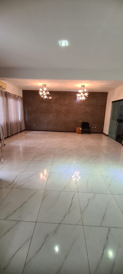 En Venta a Bs 1,850,000 Foto 2