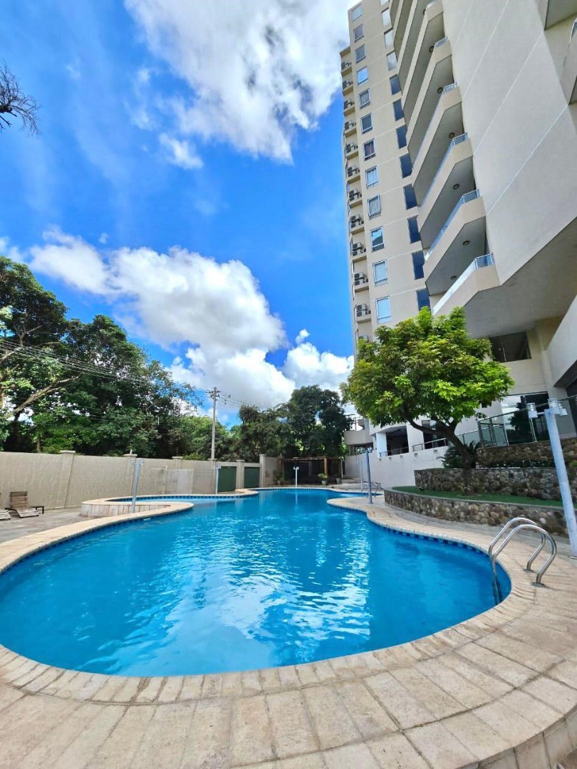 Departamento en AnticréticoAv. Roca y Coronado, 4to Anillo/ Condominio Curupau Roca Foto 1