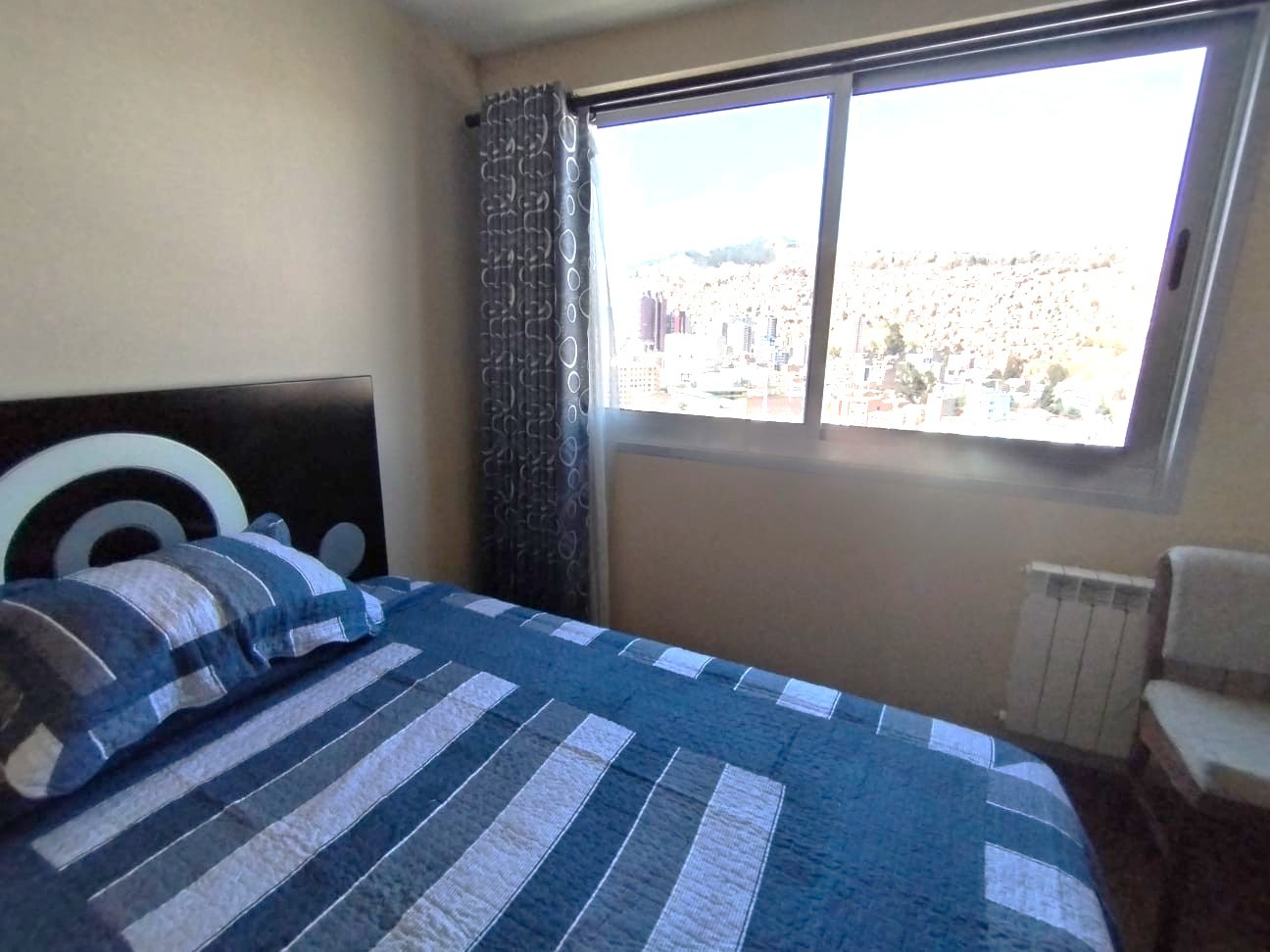 Departamento en AlquilerAVENIDA ARCE   -    LA PAZ  3 dormitorios 4 baños 1 parqueos Foto 24