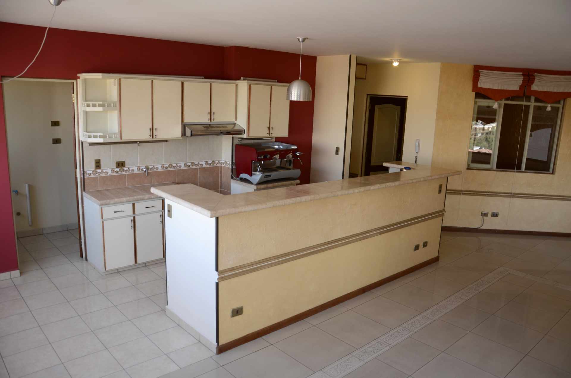 En Venta a $us 112,000 Foto 3