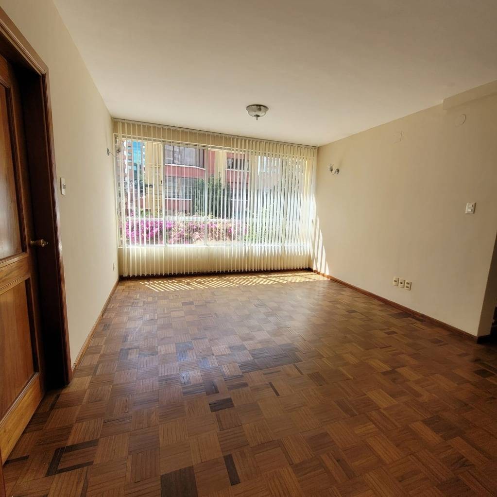 En Alquiler a Bs 15,000 Foto 24