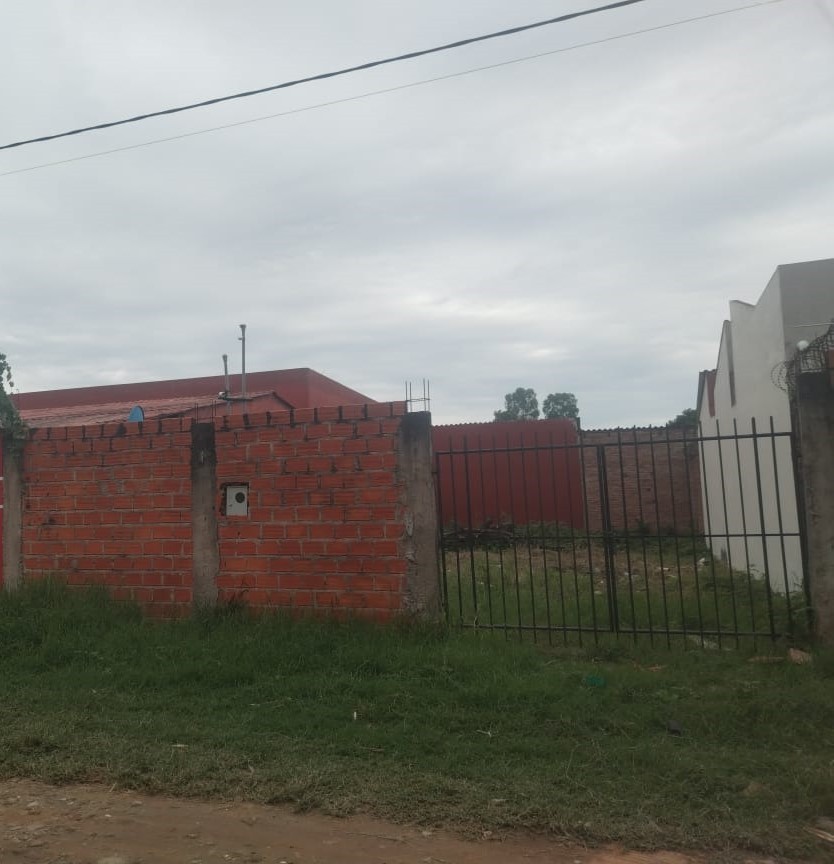 Casa en VentaAv. virgen de cotoca, 8vo anillo entrando por el surtidor guayaca  Foto 2