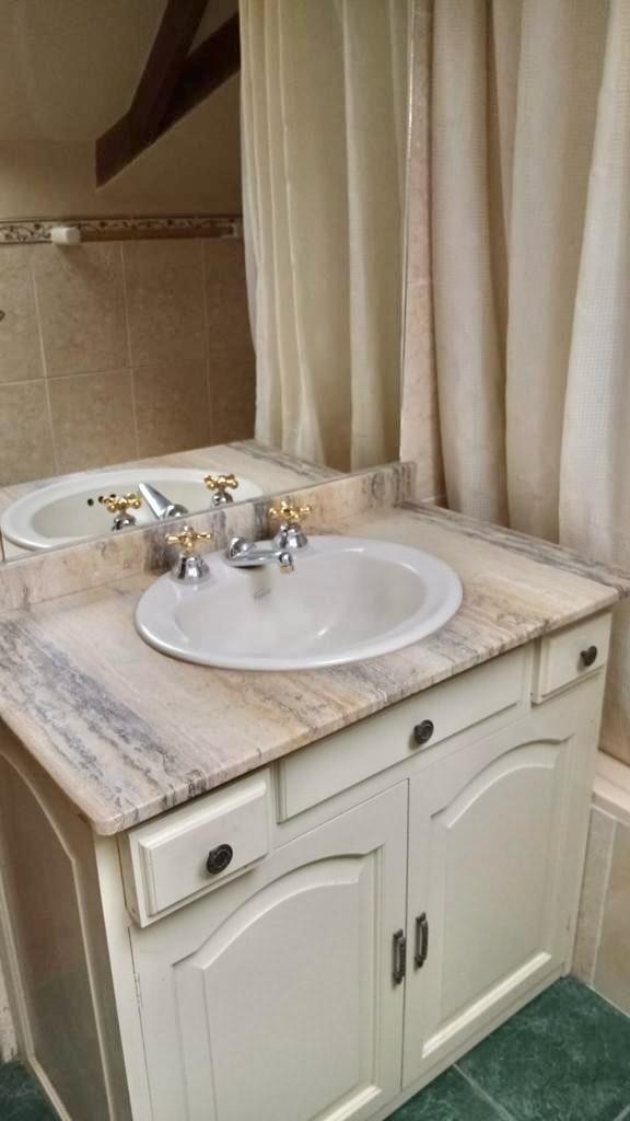 Casa Bonita Casa en Alquiler, 3 dormitorios en suite
Achumani en Condominio Cerrado Foto 9