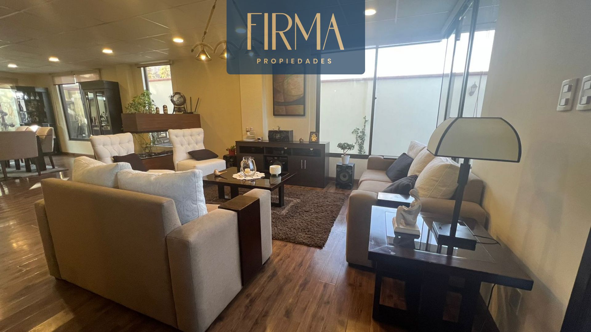 Casa en VentaCOMPRA ESTA CASA EN MALLASILLA 4 dormitorios 6 baños 2 parqueos Foto 22