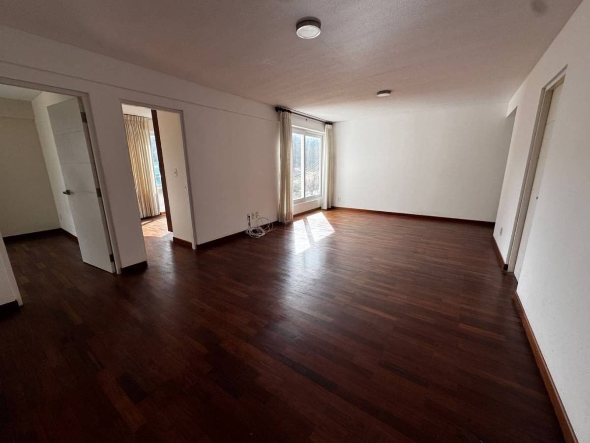 Departamento en Cota Cota en La Paz 3 dormitorios 2 baños 1 parqueos Foto 5