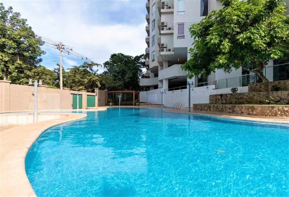 Departamento en VentaCondominio Torres Solaris, Av. Radial 19 Y Vagabundos (5to anillo) Piso 14 - Departamento 14A Santa Cruz - Bolivia 3 dormitorios 2 baños 1 parqueos Foto 8