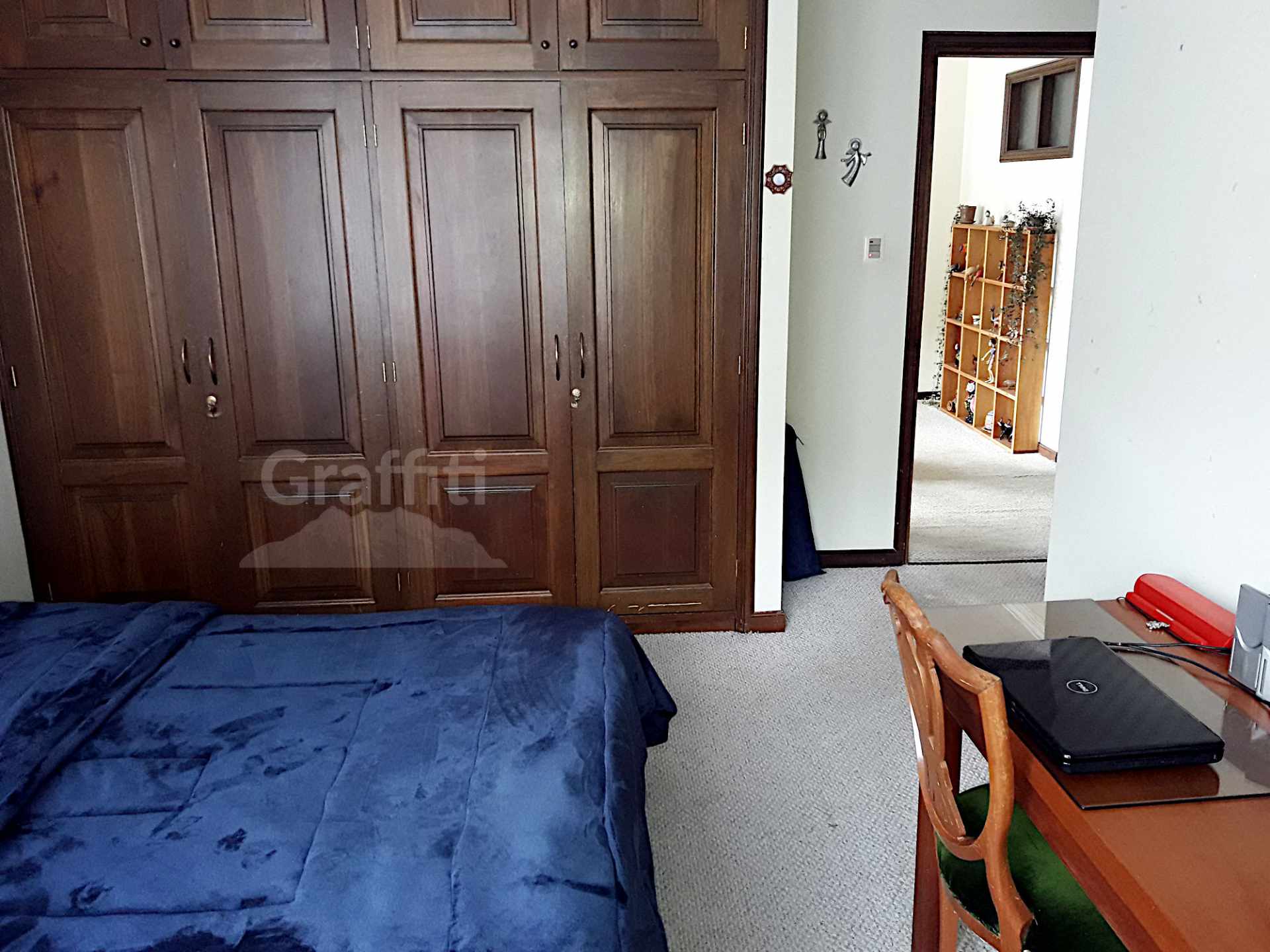 Departamento en Venta﻿Departamento en Venta- Achumani
 3 dormitorios 5 baños 2 parqueos Foto 10