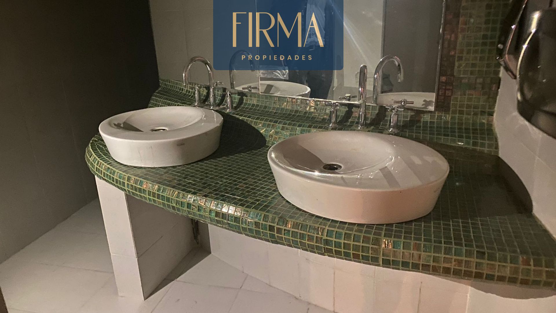 En Venta a $us 1,000,000 Foto 5