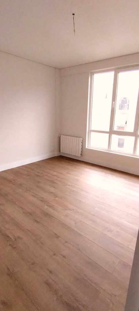 Departamento en Achumani en La Paz 3 dormitorios 4 baños 1 parqueos Foto 7