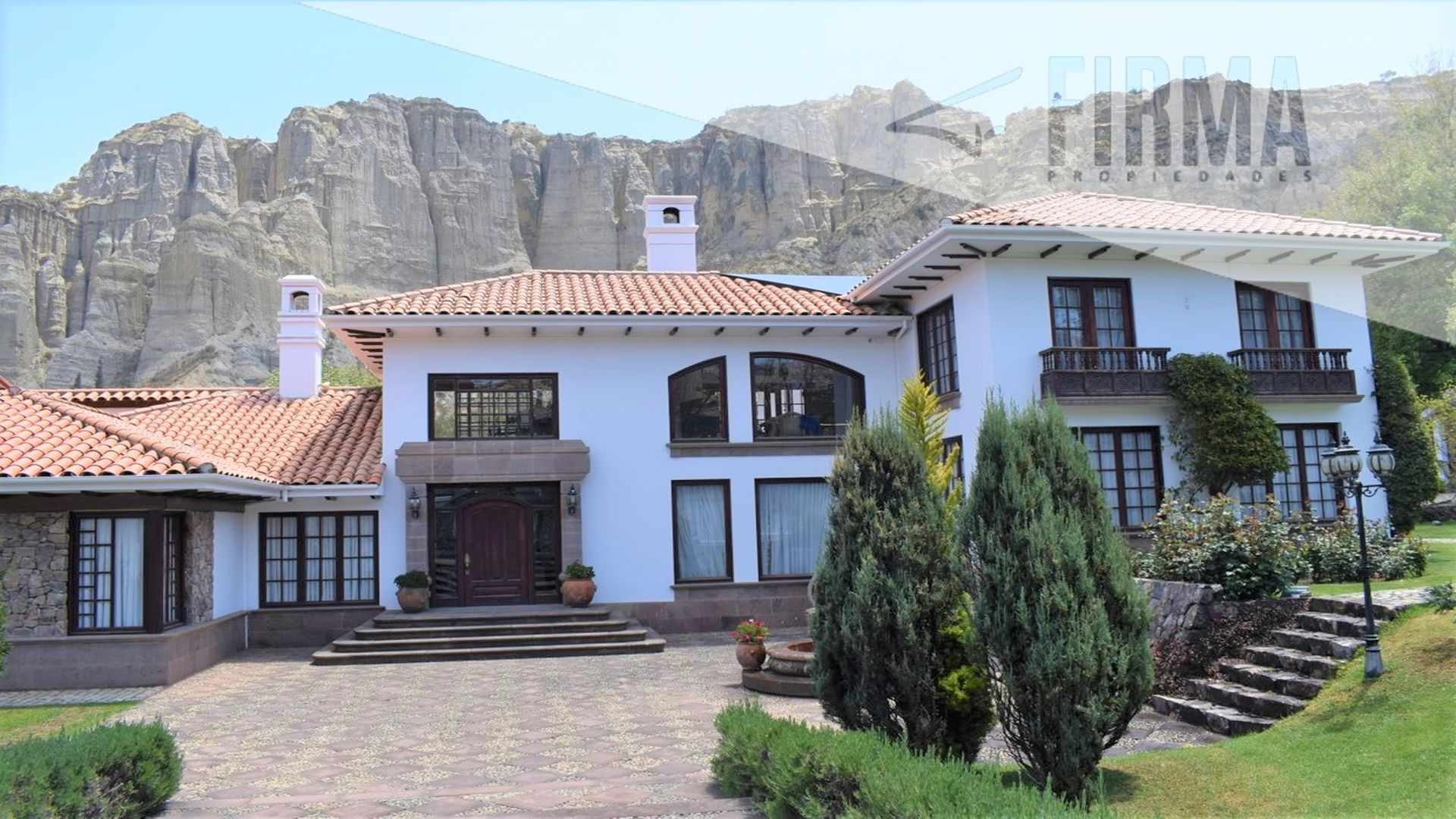 Casa en Achumani en La Paz 5 dormitorios 6 baños 5 parqueos Foto 17