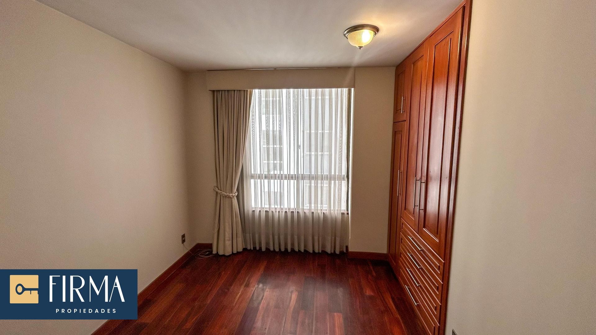 En Alquiler a Bs 5,500 Foto 13