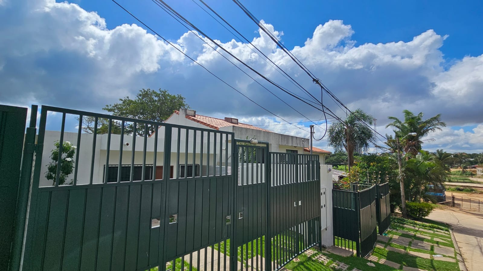 Casa en Urubó en Santa Cruz de la Sierra 2 dormitorios 2 baños 2 parqueos Foto 11