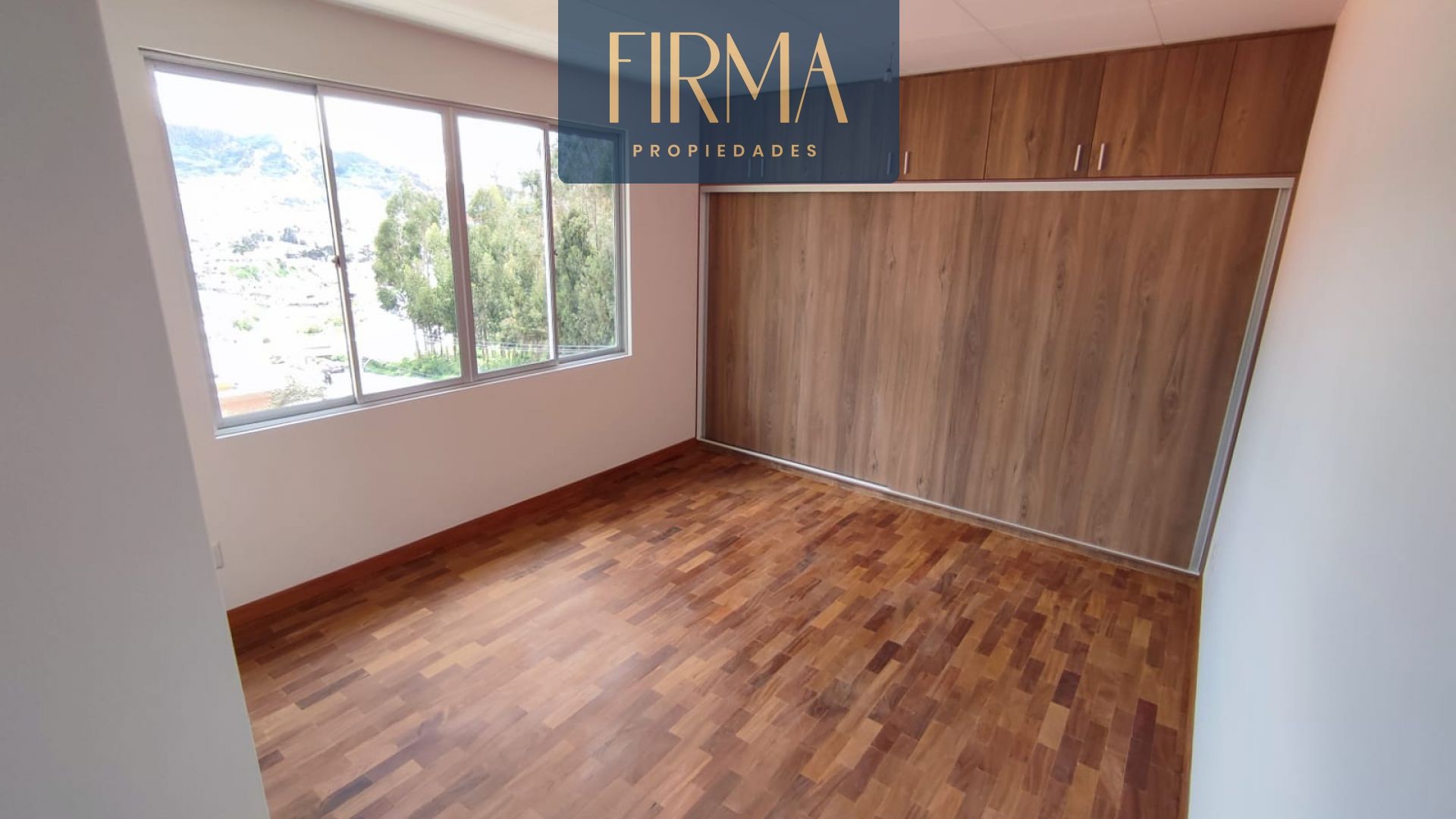 Departamento en Chasquipampa en La Paz 3 dormitorios 3 baños 1 parqueos Foto 3