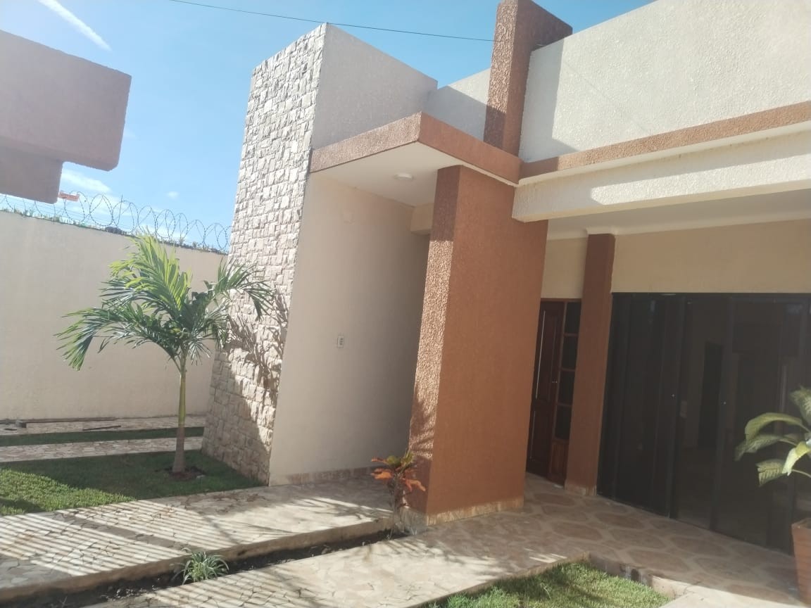 Casa en VentaAv. virgen de cotoca, 8vo anillo entrando por el surtidor guayaca  Foto 3