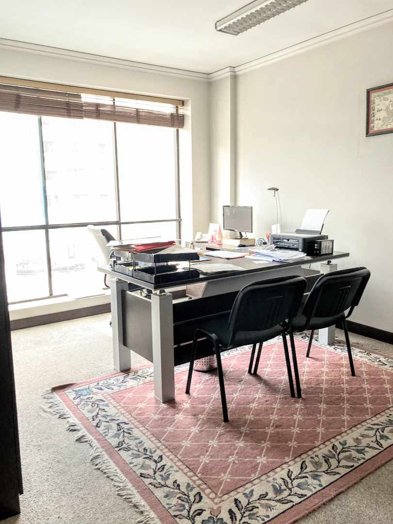 Oficina Avenida 6 de Agosto Foto 12