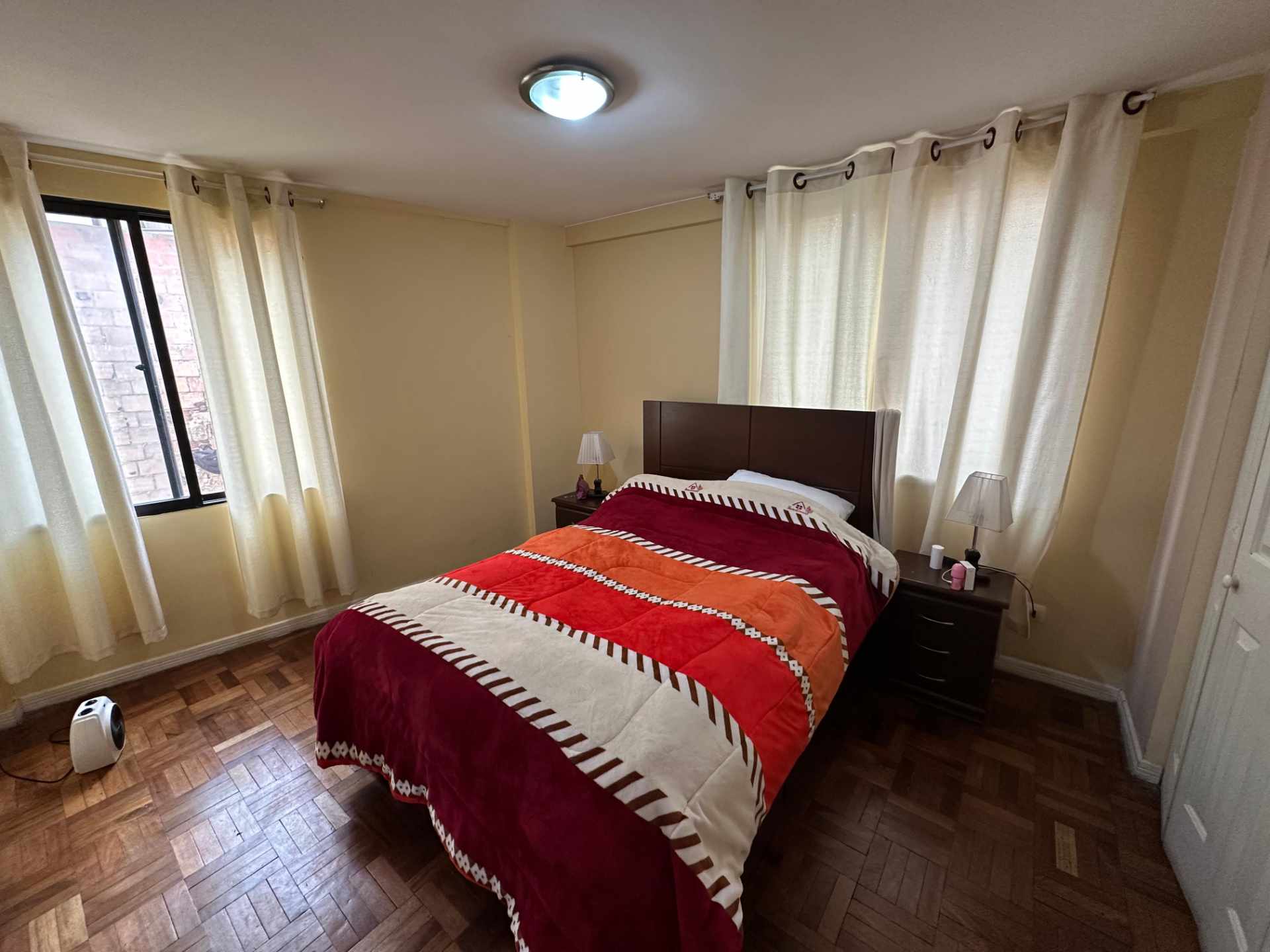 Departamento en Sopocachi en La Paz 3 dormitorios 3 baños  Foto 11