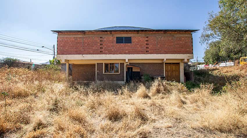 Galpón en VentaCalle Italia esq Austria, Valle Hermoso Foto 2