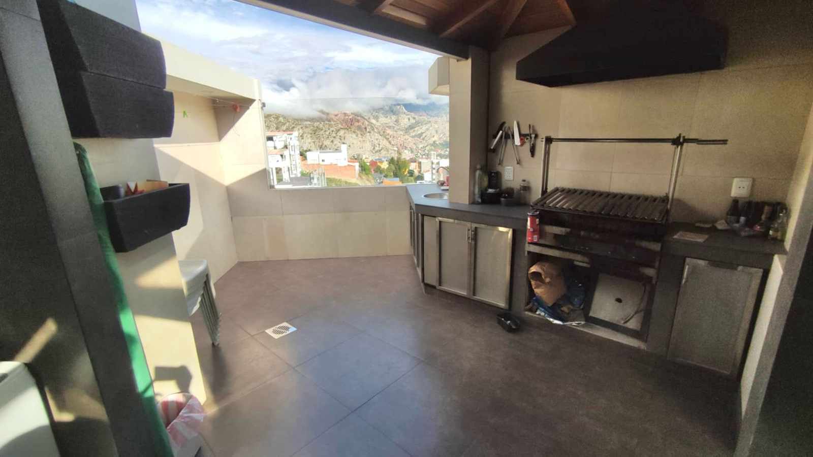 En Alquiler a $us 1,000 Foto 11