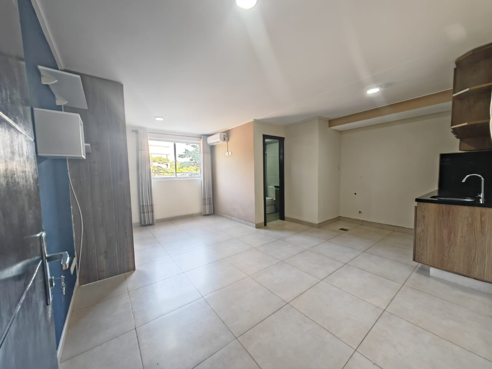 Departamento en Venta2DO ANILLO BUSCH FRENTE UNIFRANZ EDIFICIO SAYUBU Foto 7