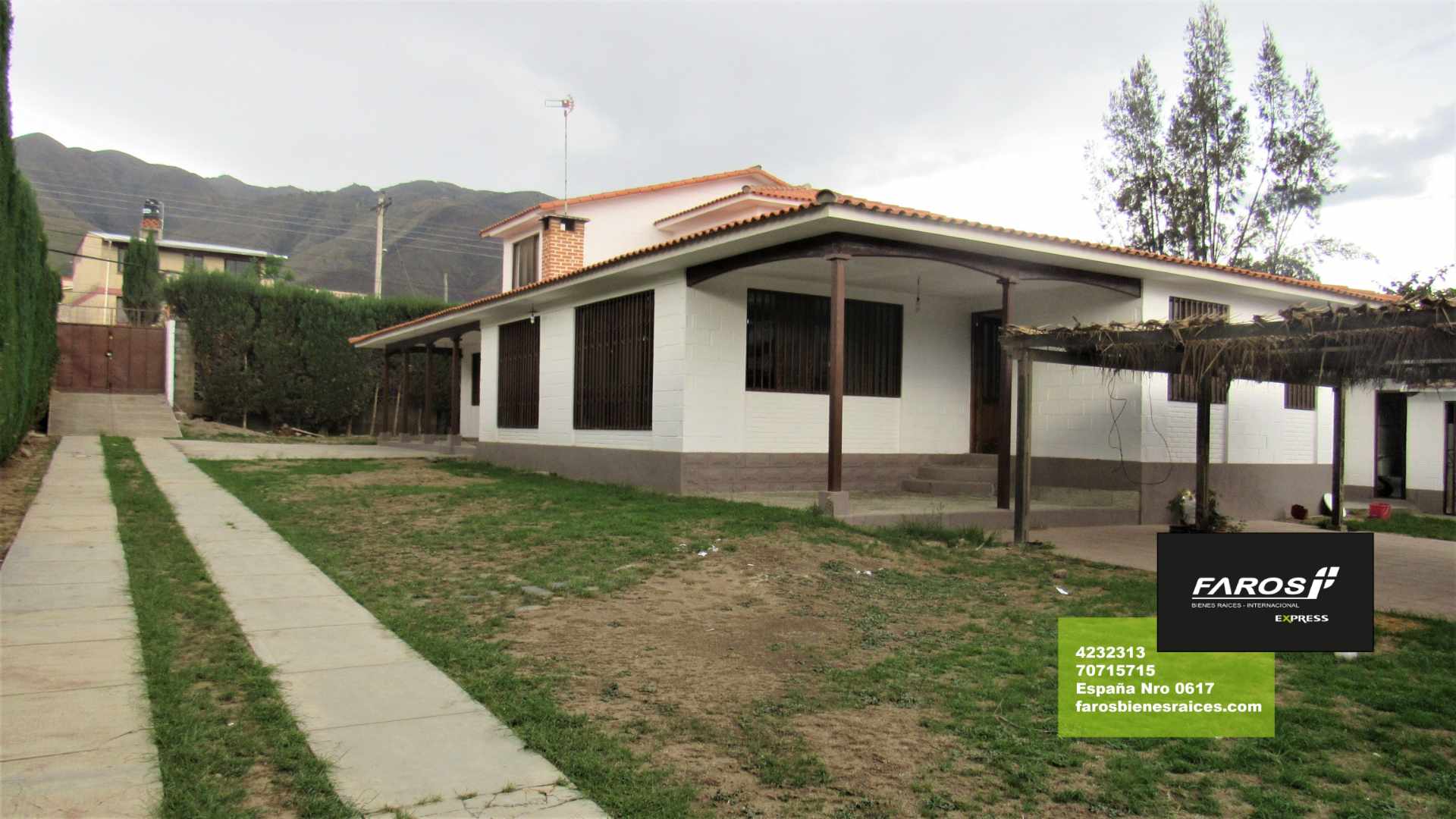 Casa en Sacaba en Cochabamba 3 dormitorios 1 baños 4 parqueos Foto 3