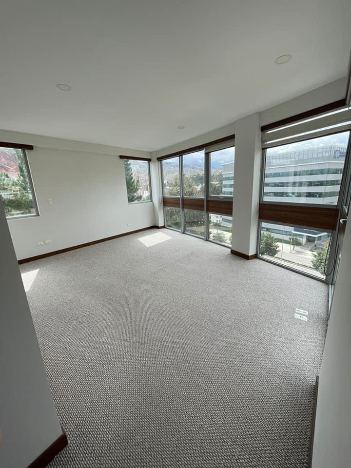 En Alquiler a $us 1,500 Foto 12