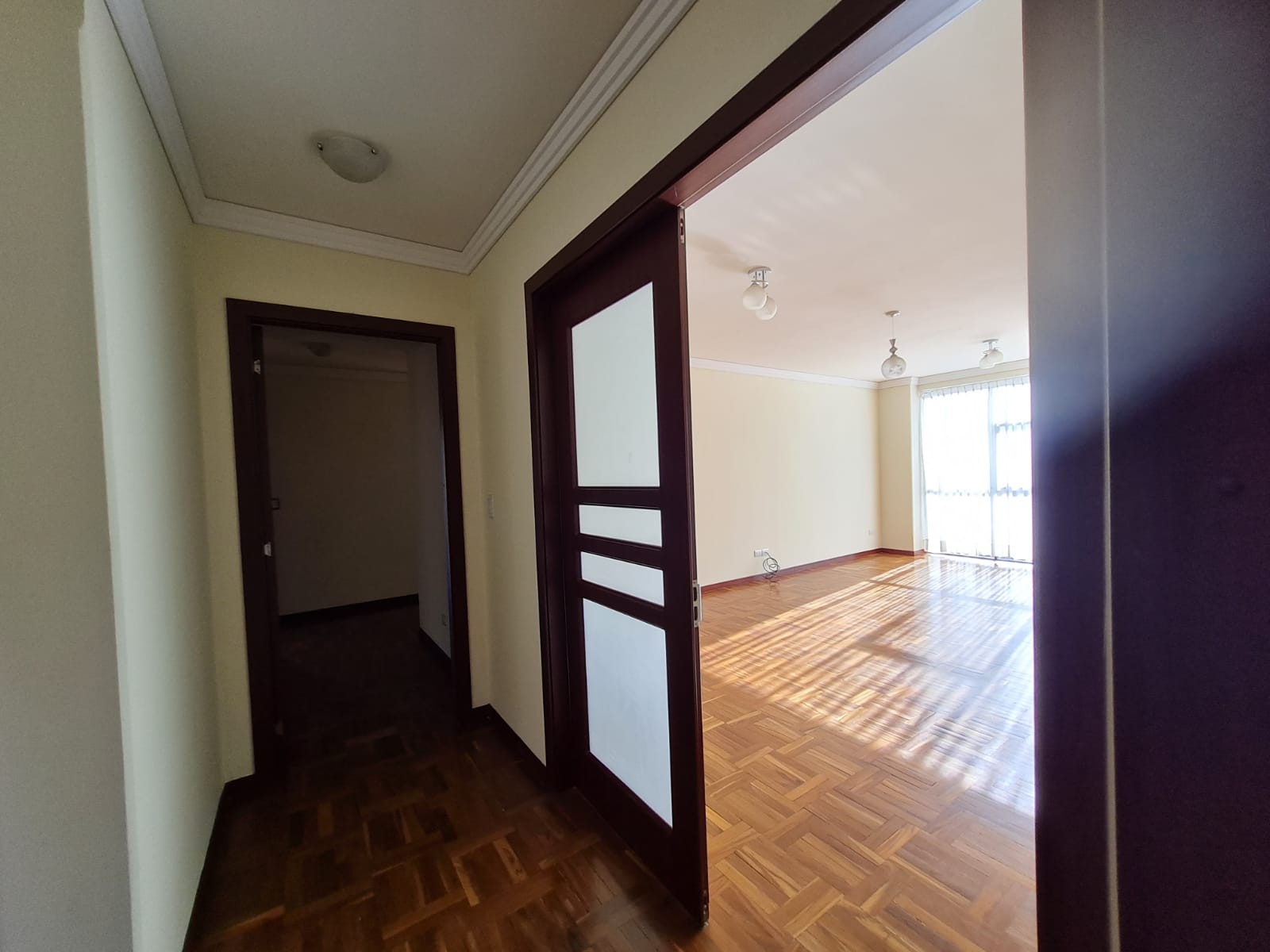 Departamento en VentaObrajes Av. H. Siles Foto 4