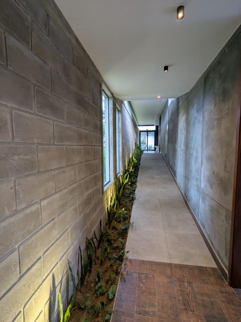 Casa en VentaUrubó Golf 4 dormitorios 6 baños 2 parqueos Foto 4