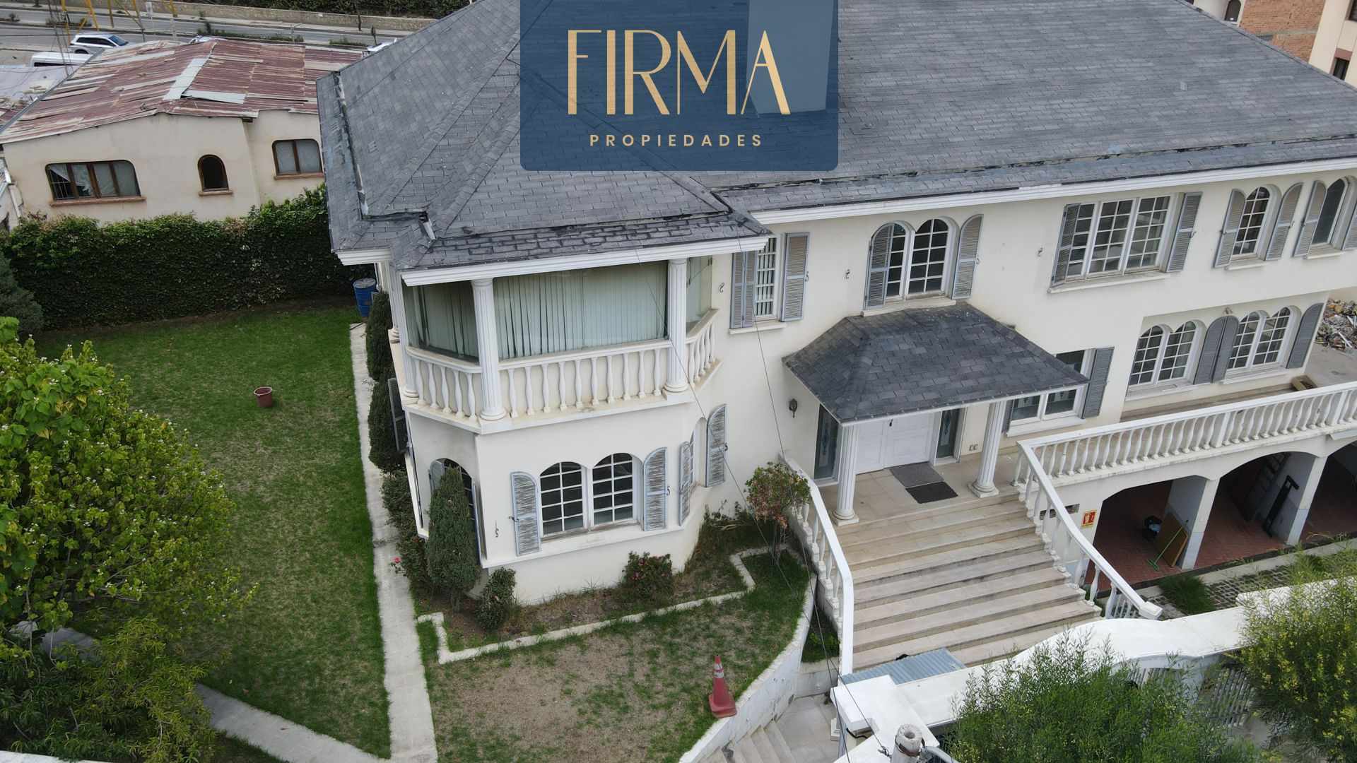 Casa en AnticréticoRESIDENCIA EN ANTICRETICO REGISTRABLE, CALACOTO Foto 2