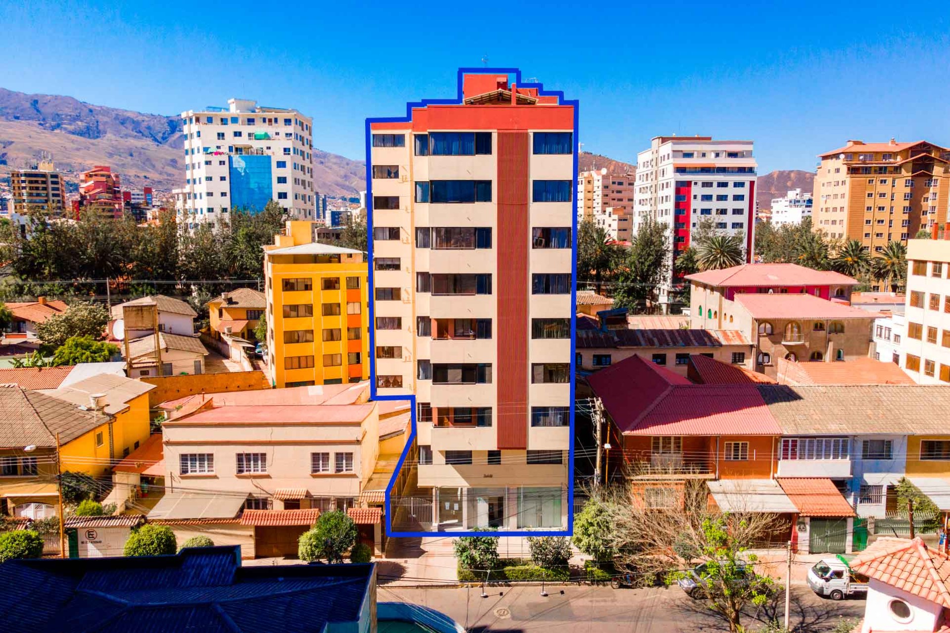 Departamento Calle Junín - entre C/Tte. Arevalo y C/La Paz - Centro Foto 2