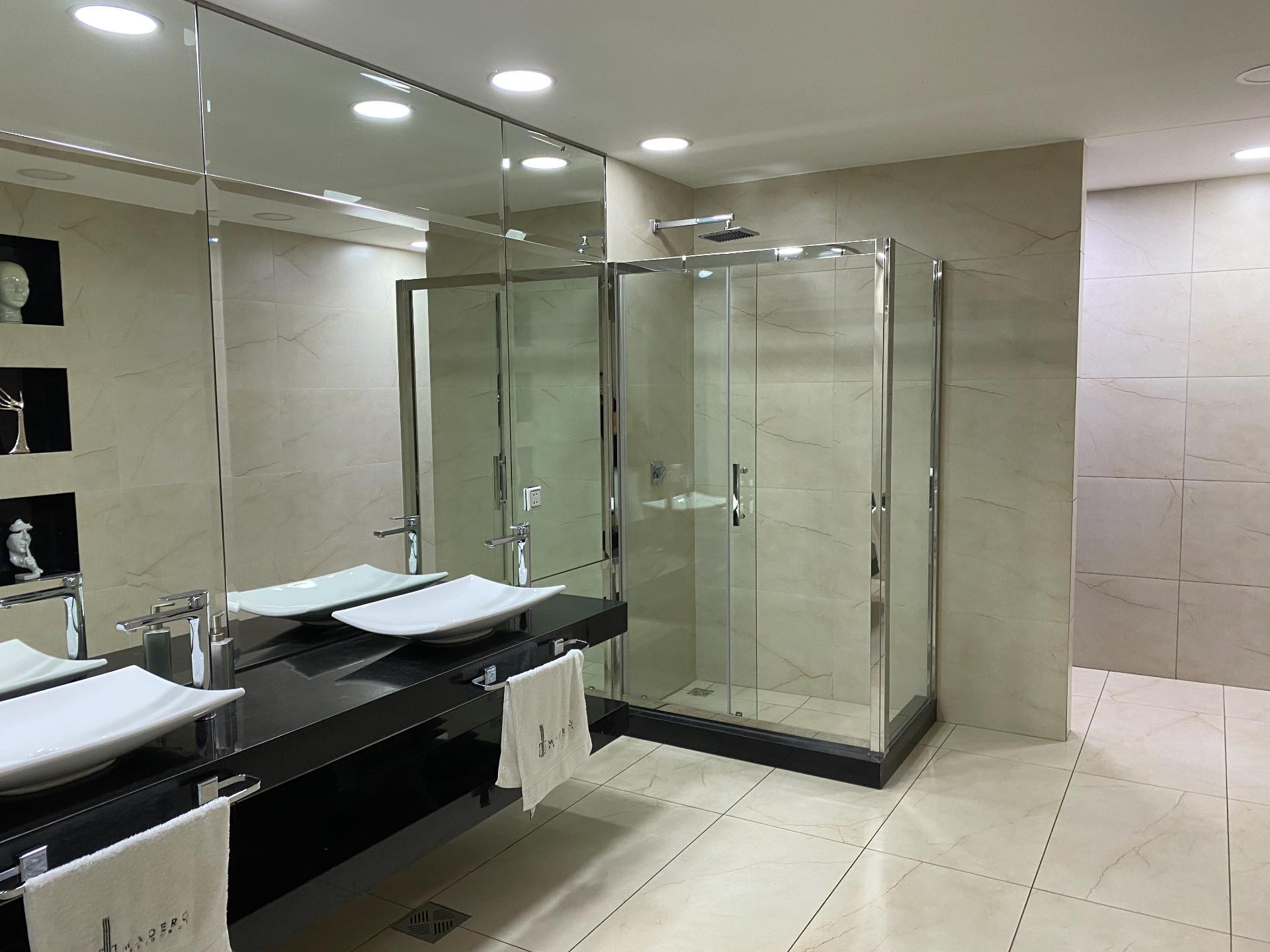 Departamento en VentaEdificio Madero Residence , Calle 6 Oeste esq. Enrique Finot  , Equipetrol  Foto 39