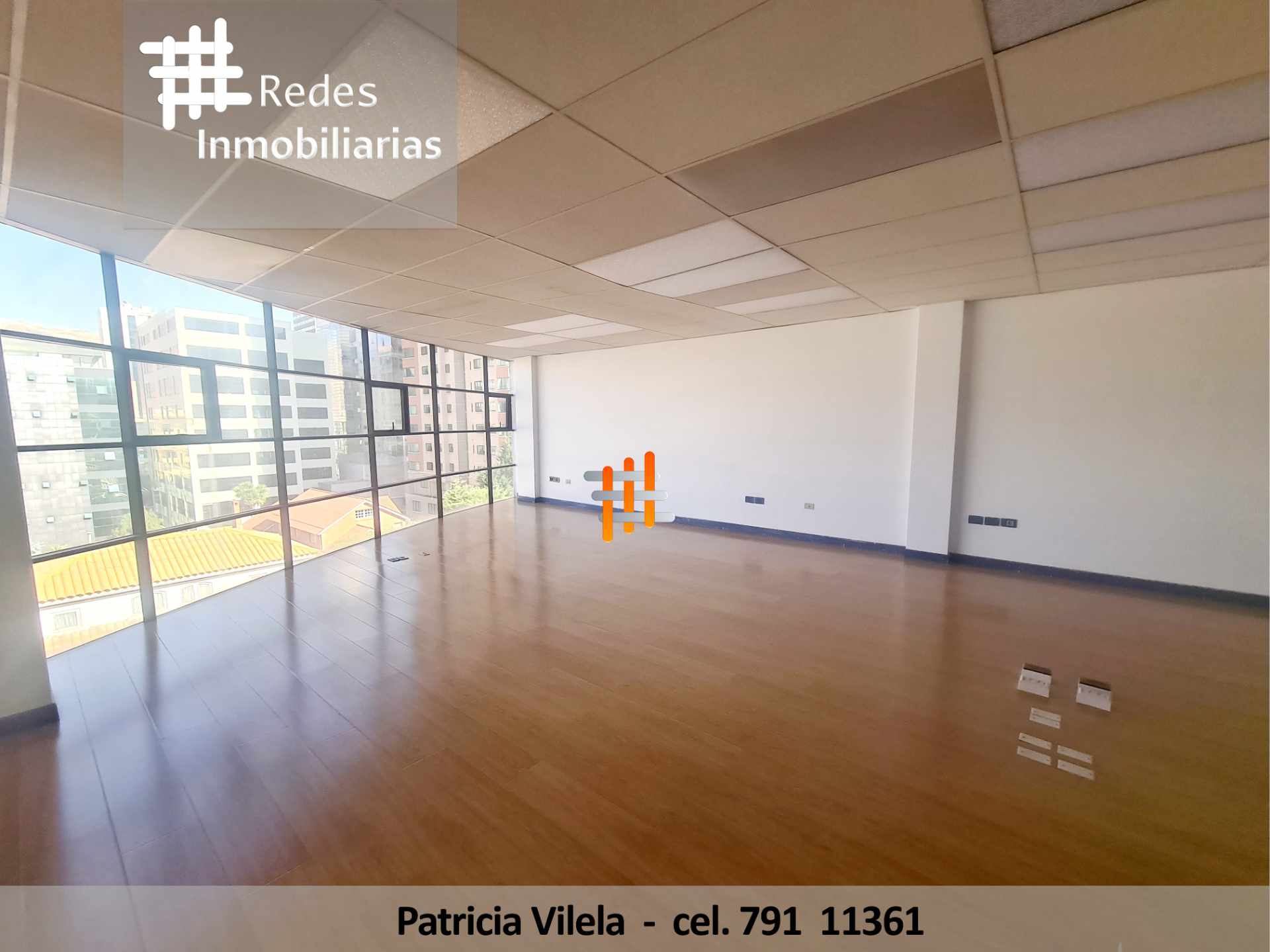 Oficina en VentaOFICINA EN VENTA EN CALACOTO EN EDIFICIO EMPRESARIAL Foto 11