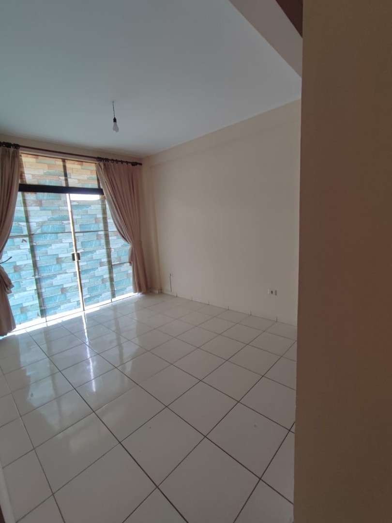 En Alquiler a Bs 4,000 Foto 9