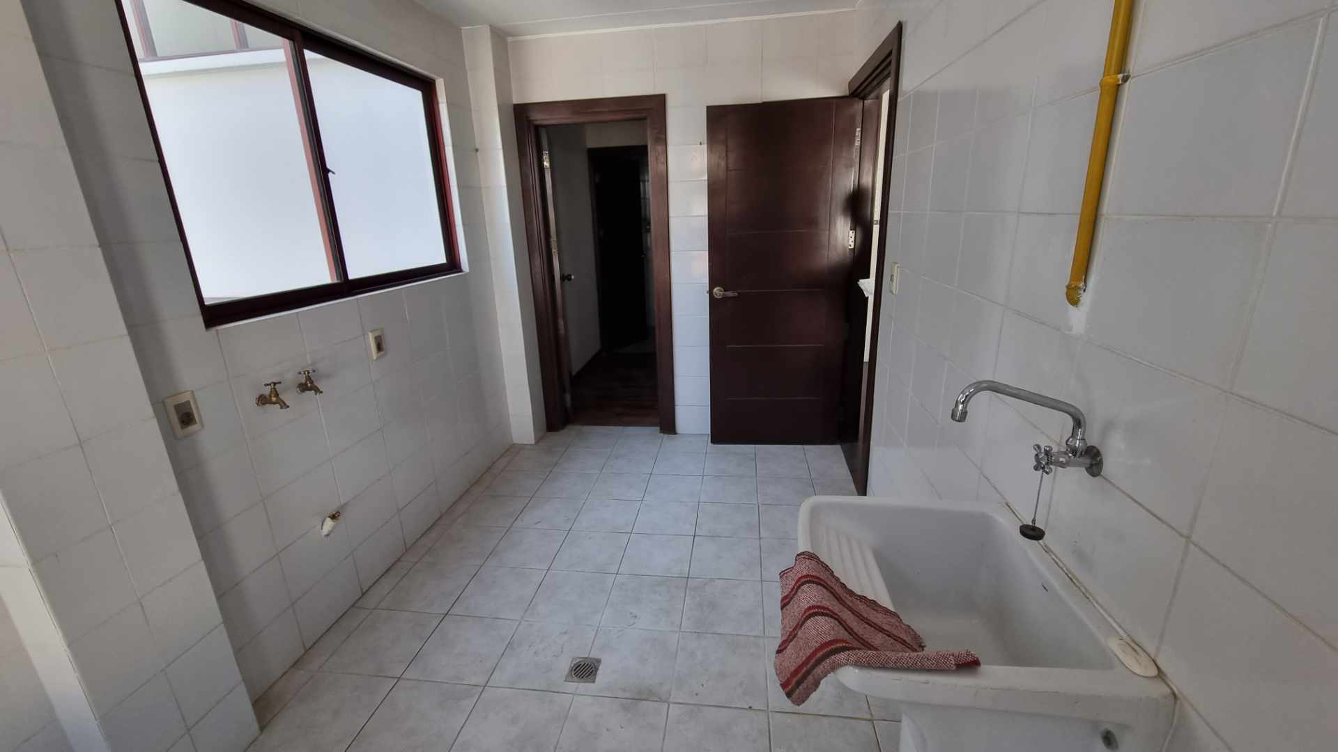 Departamento en Calacoto en La Paz 3 dormitorios 4 baños 2 parqueos Foto 17