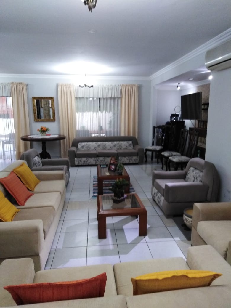 Alemana - $to Anillo | UC-894642 | UltraCasas.com