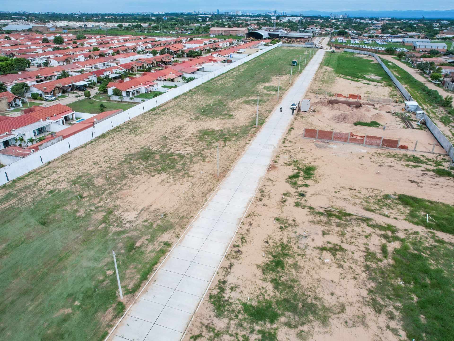 Terreno en VentaAv Internacional  Foto 10