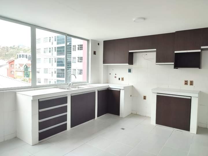 En Alquiler a Bs 3,200 Foto 3