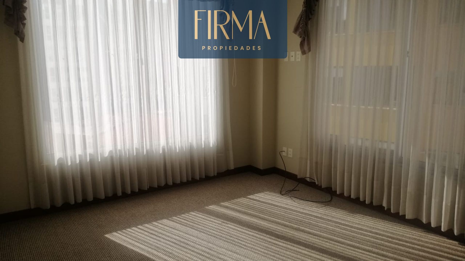 En Alquiler a $us 650 Foto 8