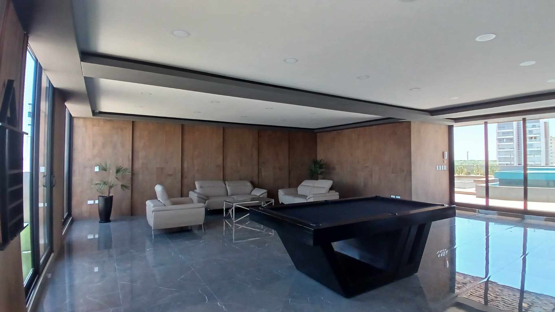 Departamento en Sirari en Santa Cruz de la Sierra 1 dormitorios 1 baños  Foto 12