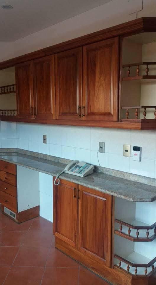Casa en Mallasilla en La Paz 4 dormitorios 4 baños 3 parqueos Foto 7