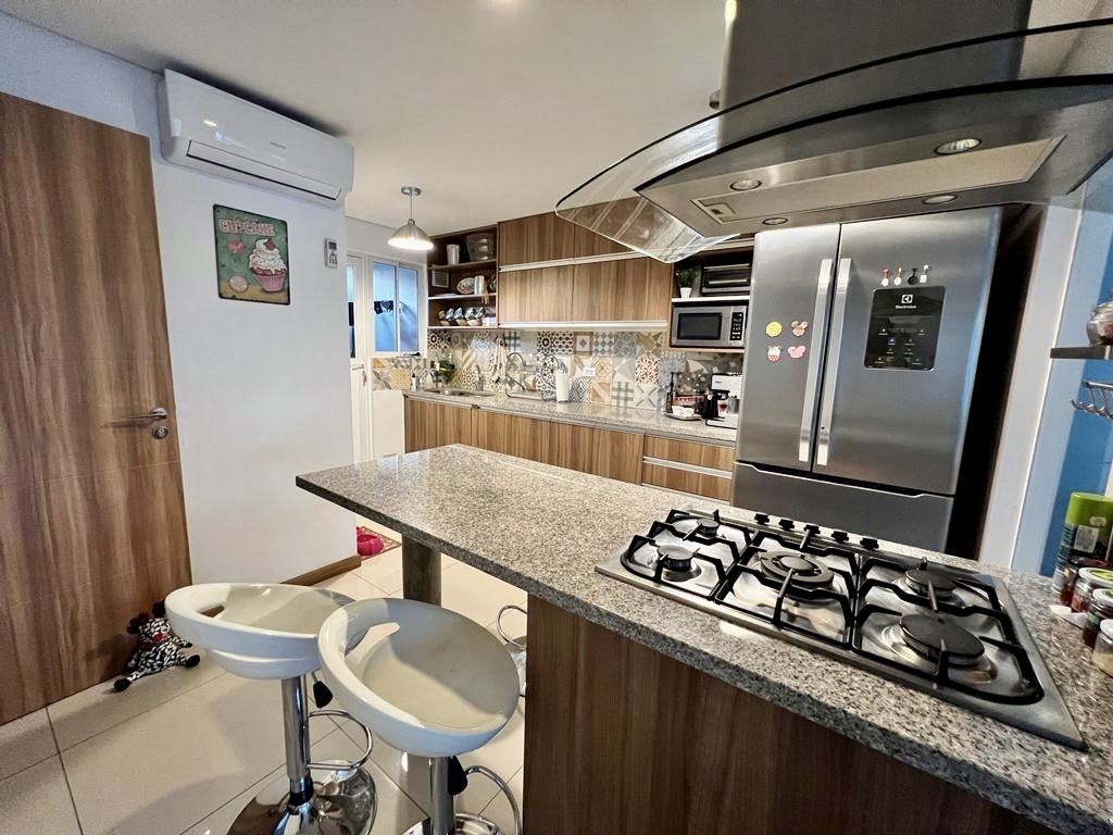 Casa En Venta Hermosa Casa de 3 Dormitorios en Condominio – Av. Piraí Zona de Condominios Foto 8