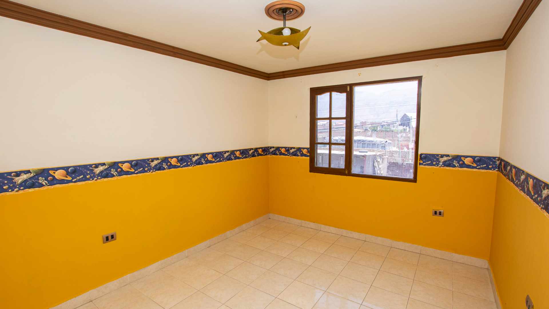 Casa en Colcapirhua en Cochabamba 4 dormitorios 3 baños 2 parqueos Foto 14