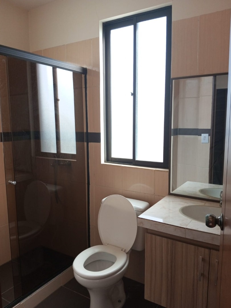 Departamento BS.2000.- DEPARTAMENTO 3DOR+ GARAJE + EXPENSAS INM. TIQUIPAYA UNIVALLE Foto 4