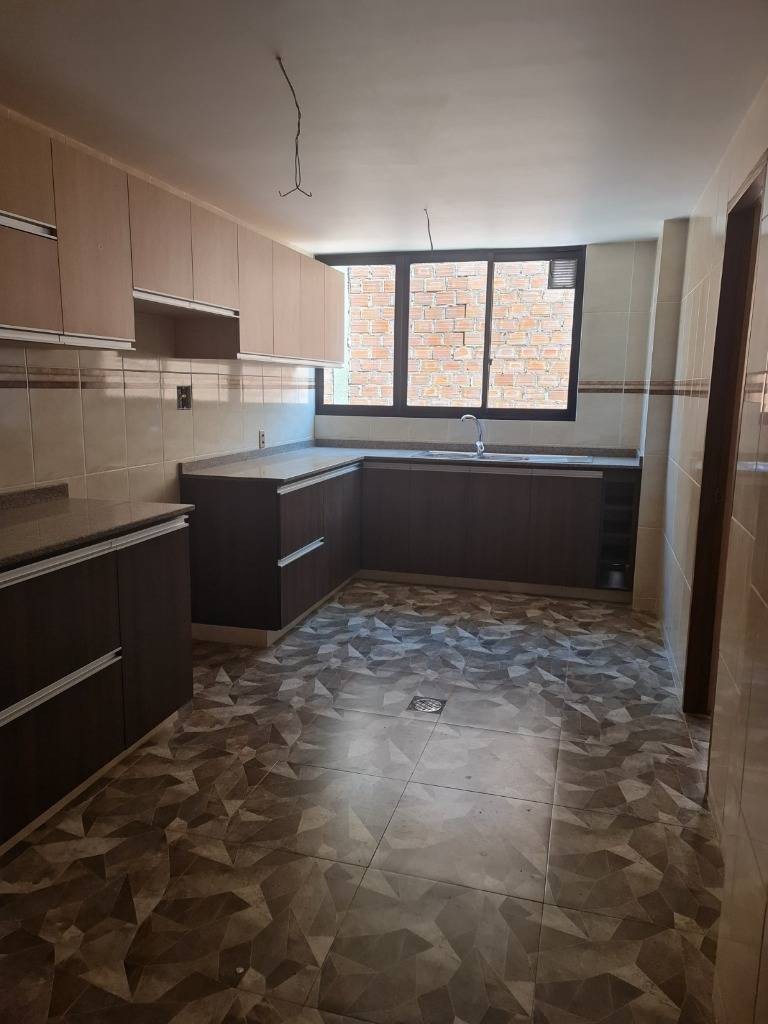Departamento en Villa Fatima en La Paz 3 dormitorios 3 baños  Foto 2
