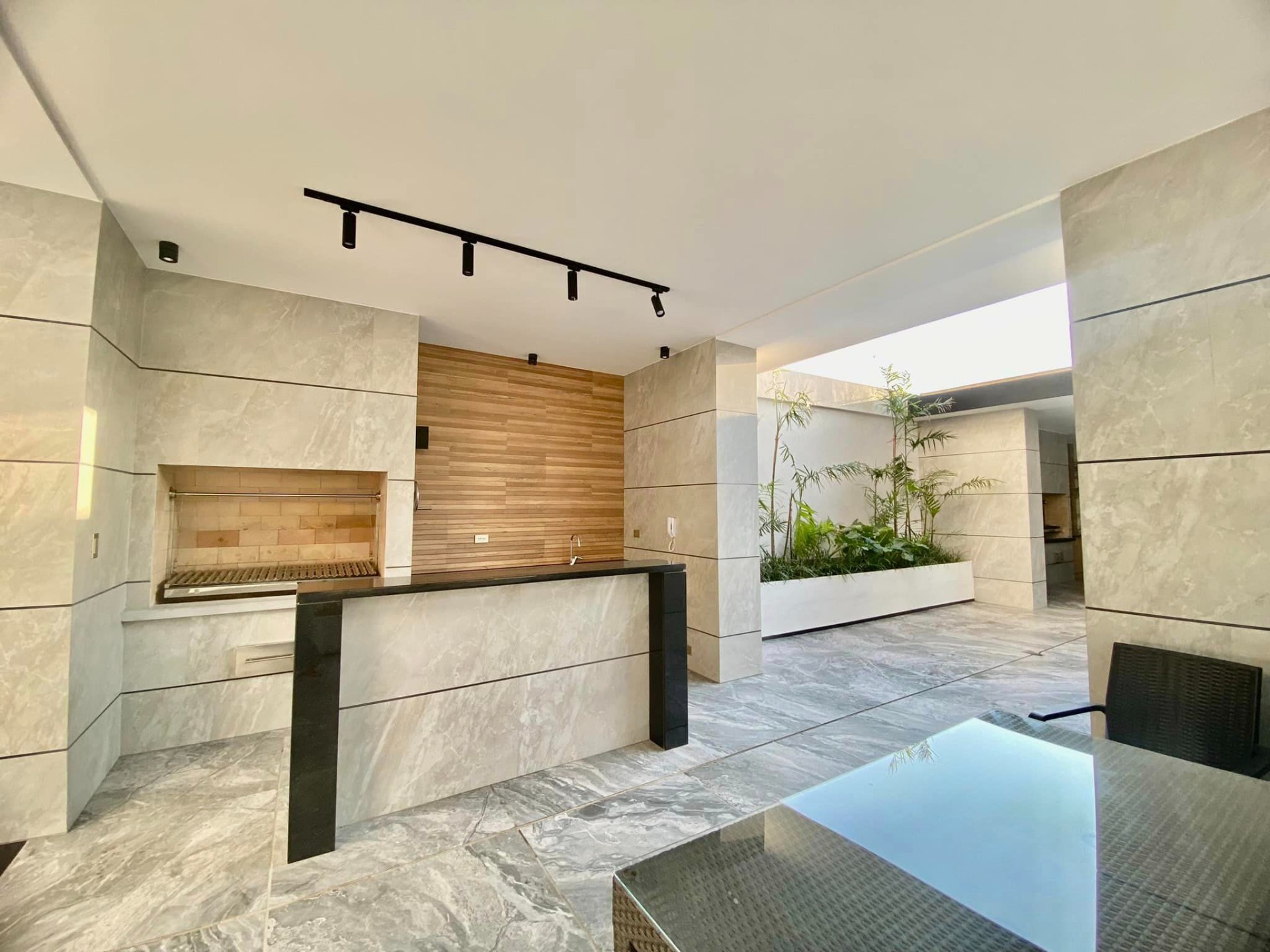 Departamento en Entre 2do y 3er anillo Norte en Santa Cruz de la Sierra 1 dormitorios 1 baños  Foto 16