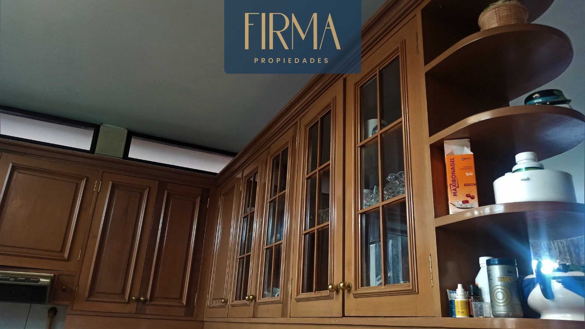 Casa en Calacoto en La Paz 4 dormitorios 5 baños 3 parqueos Foto 10