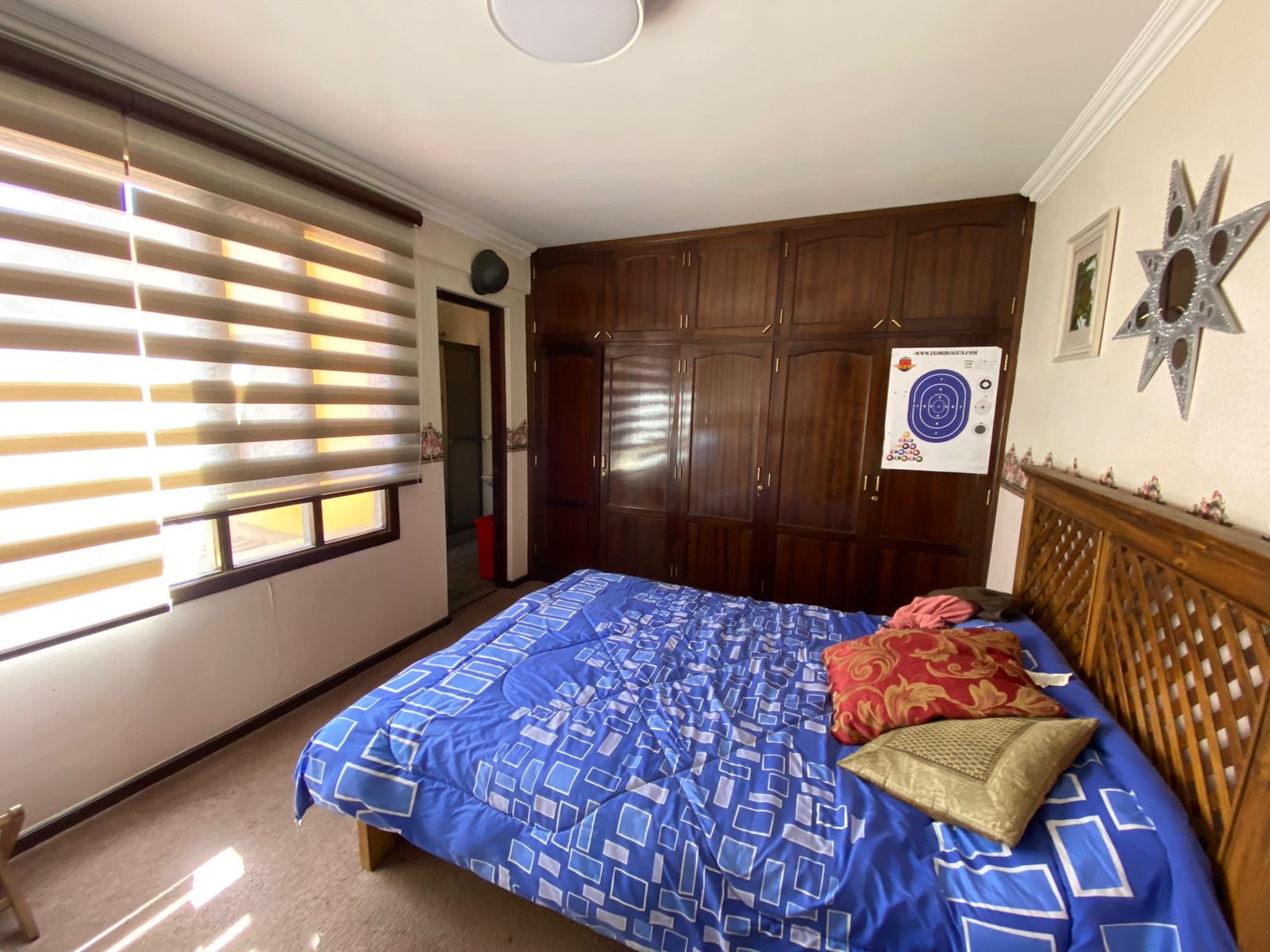 Casa en VentaKoani sobre avenida principal 4 dormitorios 5 baños 4 parqueos Foto 12