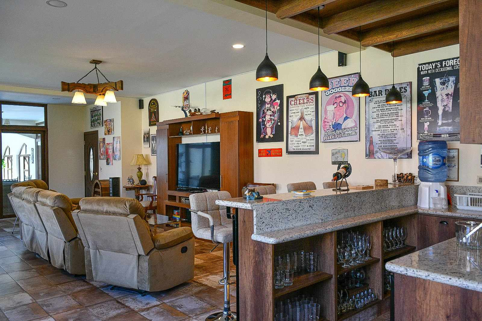 Casa en Río Abajo en La Paz 5 dormitorios 7 baños 4 parqueos Foto 10