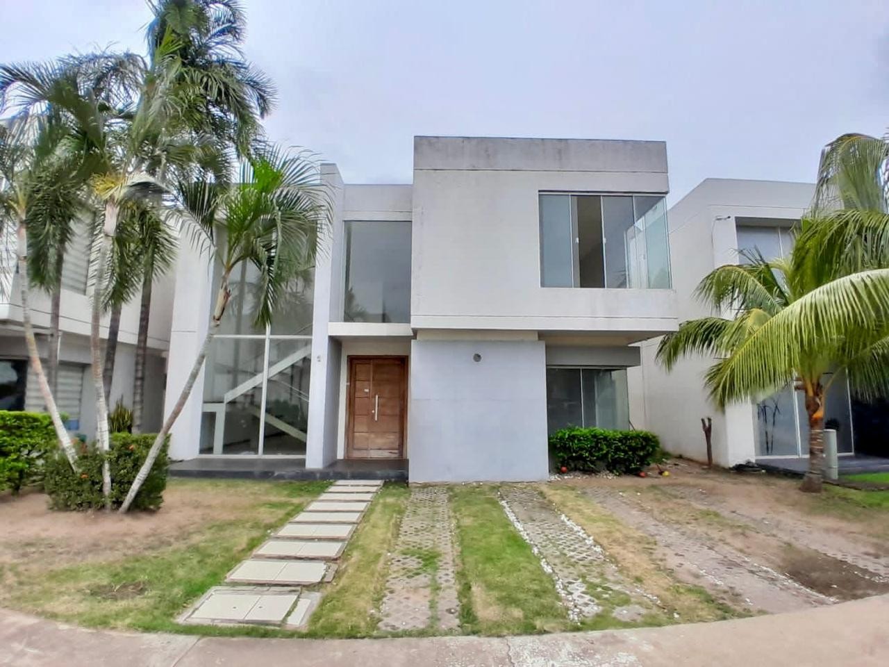 En Venta a $us 246,803 Foto 1