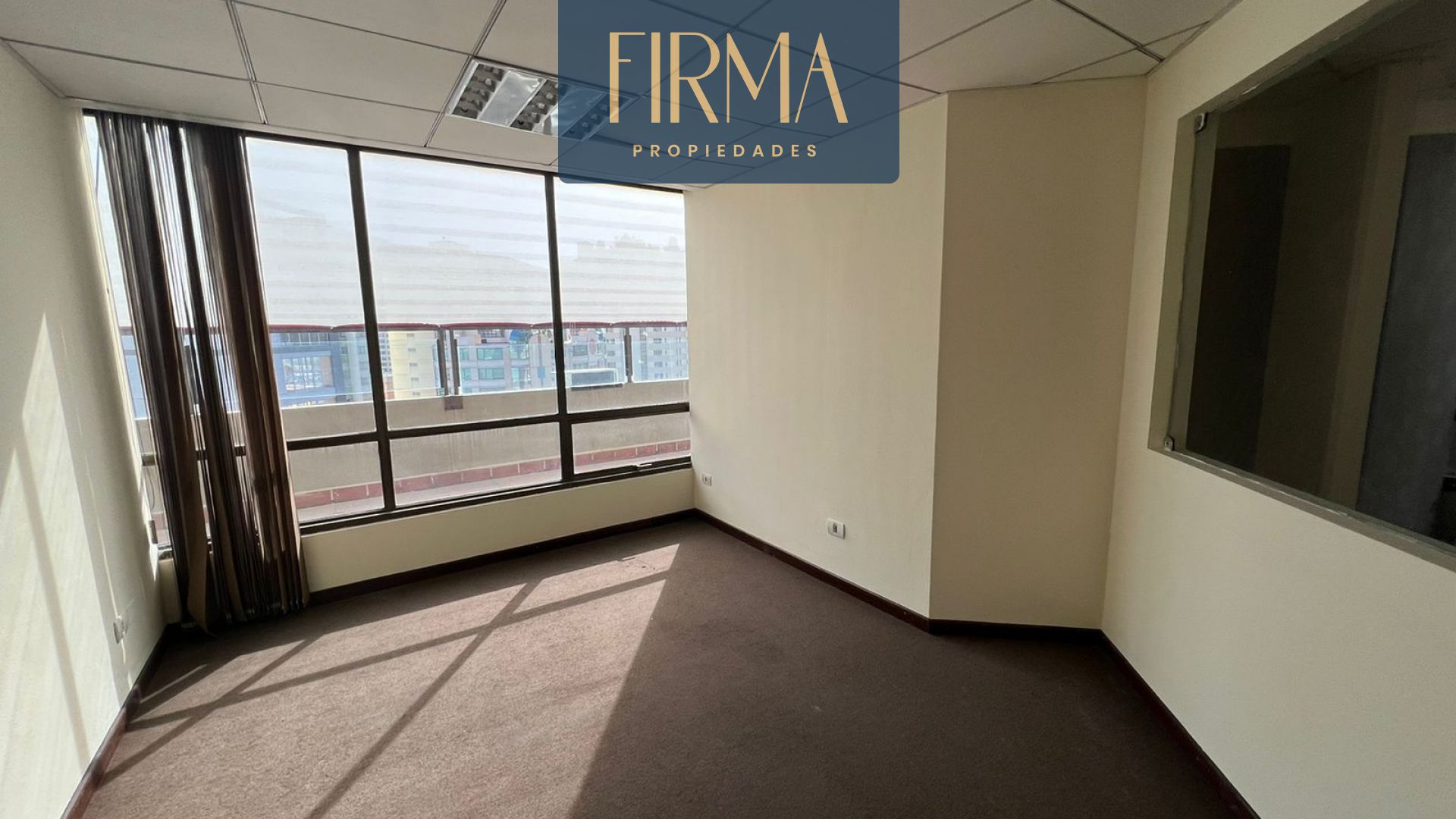 Oficina en AlquilerALQUILA ESTA OFICINA EN AV. 6 DE AGOSTO 6 dormitorios 2 baños 1 parqueos Foto 13